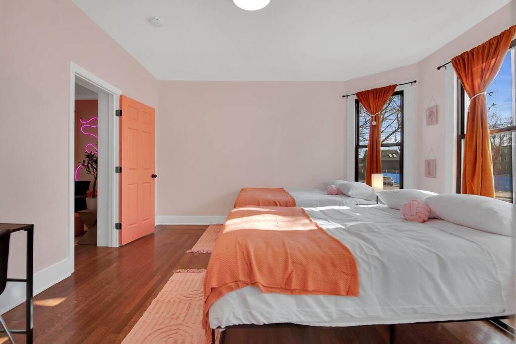 Peachy Paradise In East Rock Near Dt/Yale New Haven Luaran gambar