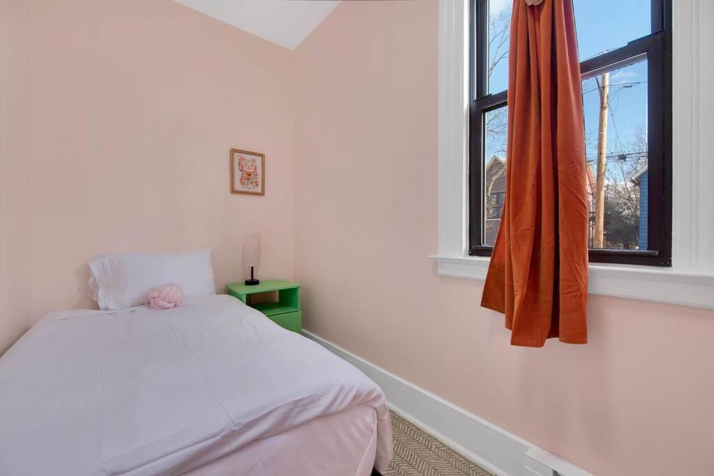 Peachy Paradise In East Rock Near Dt/Yale New Haven Luaran gambar